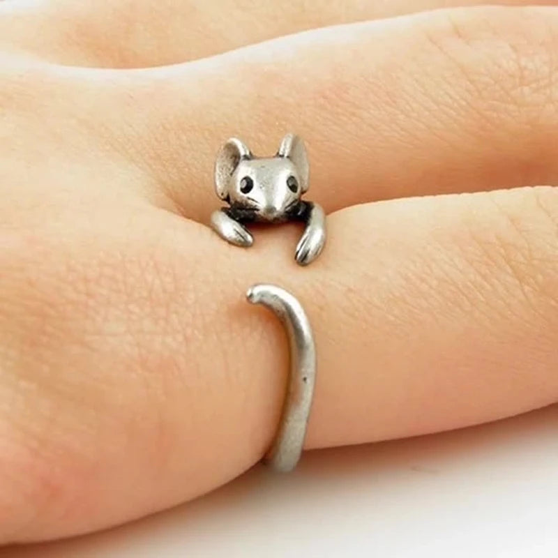 Adorable Mouse Wrap Ring – Vintage Adjustable Jewelry 0