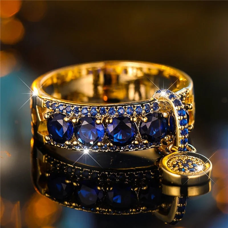 Antique Ring in Gold and Blue Crystal 0