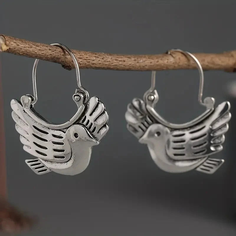 Boho Bird-Inspired Dangle Earrings – Silver-Tone 1