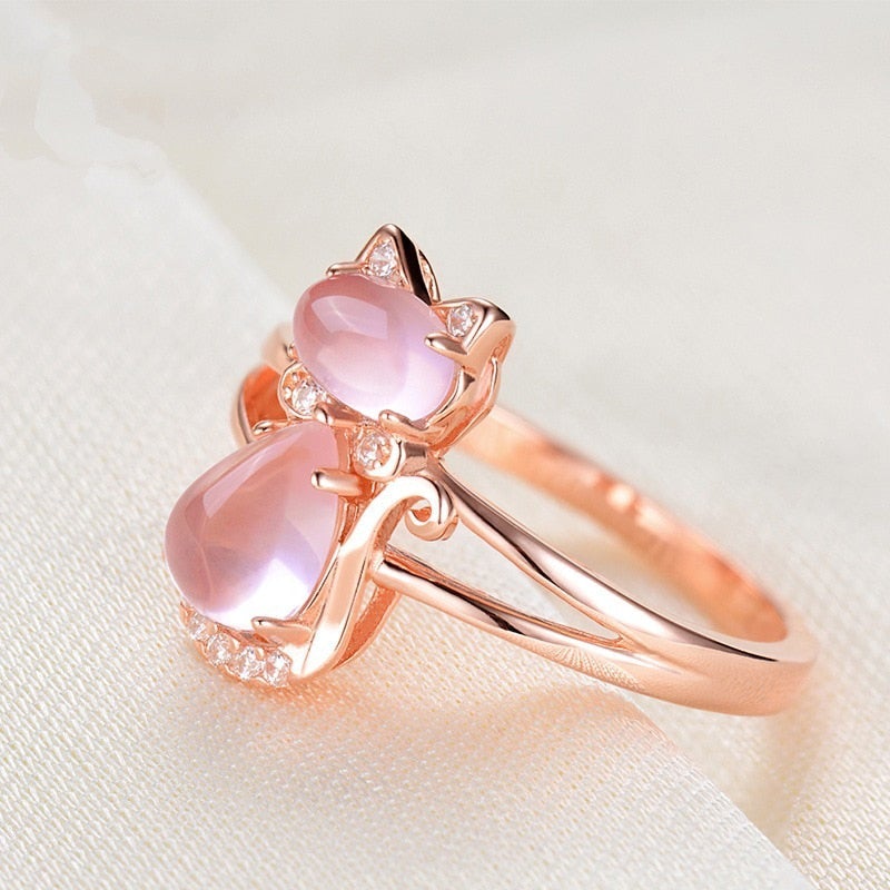 Cat Ring in Rose Gold 2