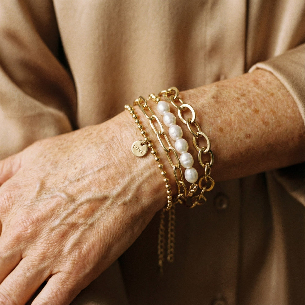 Gold Bracelets with Pearls 1
