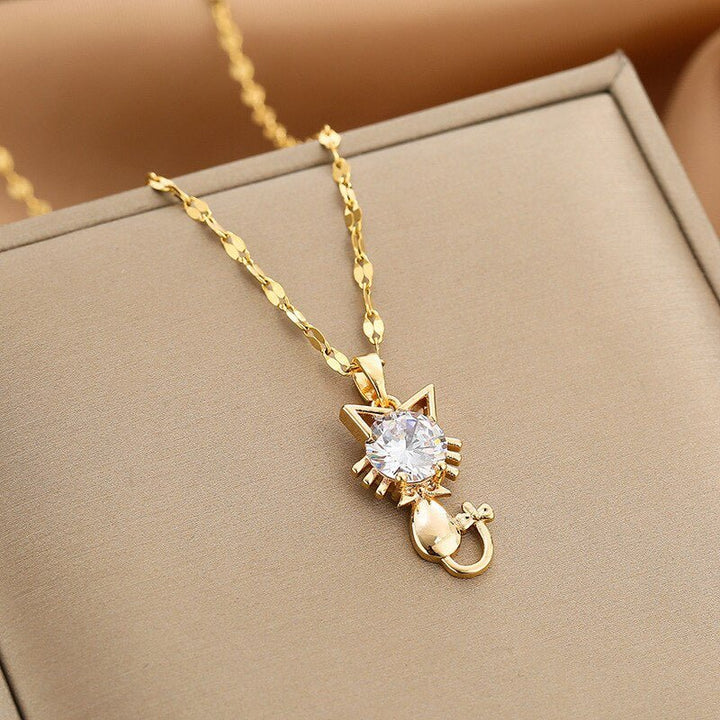 Gold platted cat necklace with zircon 1