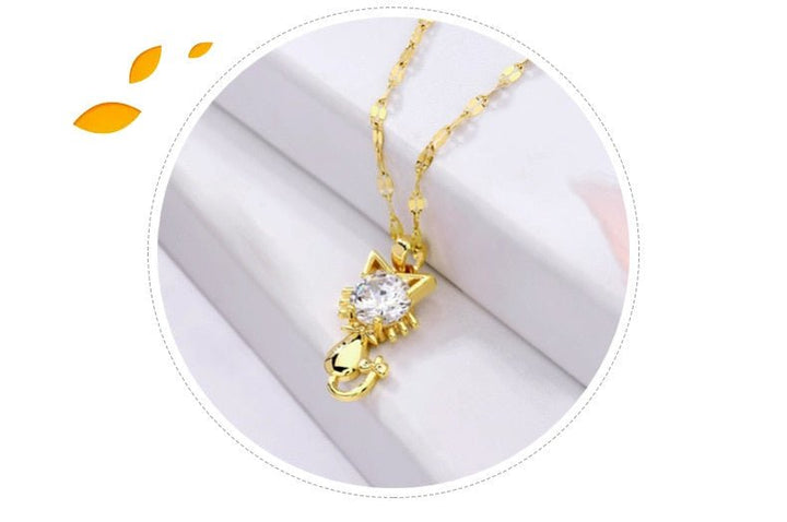 Gold platted cat necklace with zircon 5