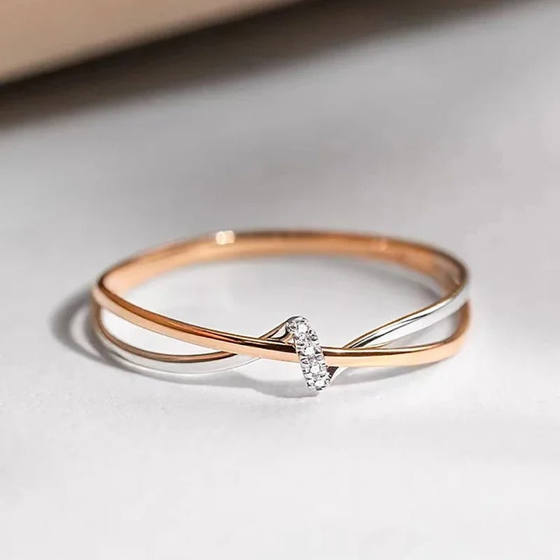 Intertwined Ring in Rose Gold and Silver 0