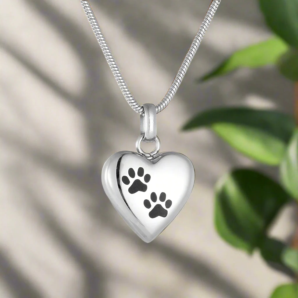 Pet Memorial Urn Necklace – Heart-Shaped Pendant with Paw Engraving 0