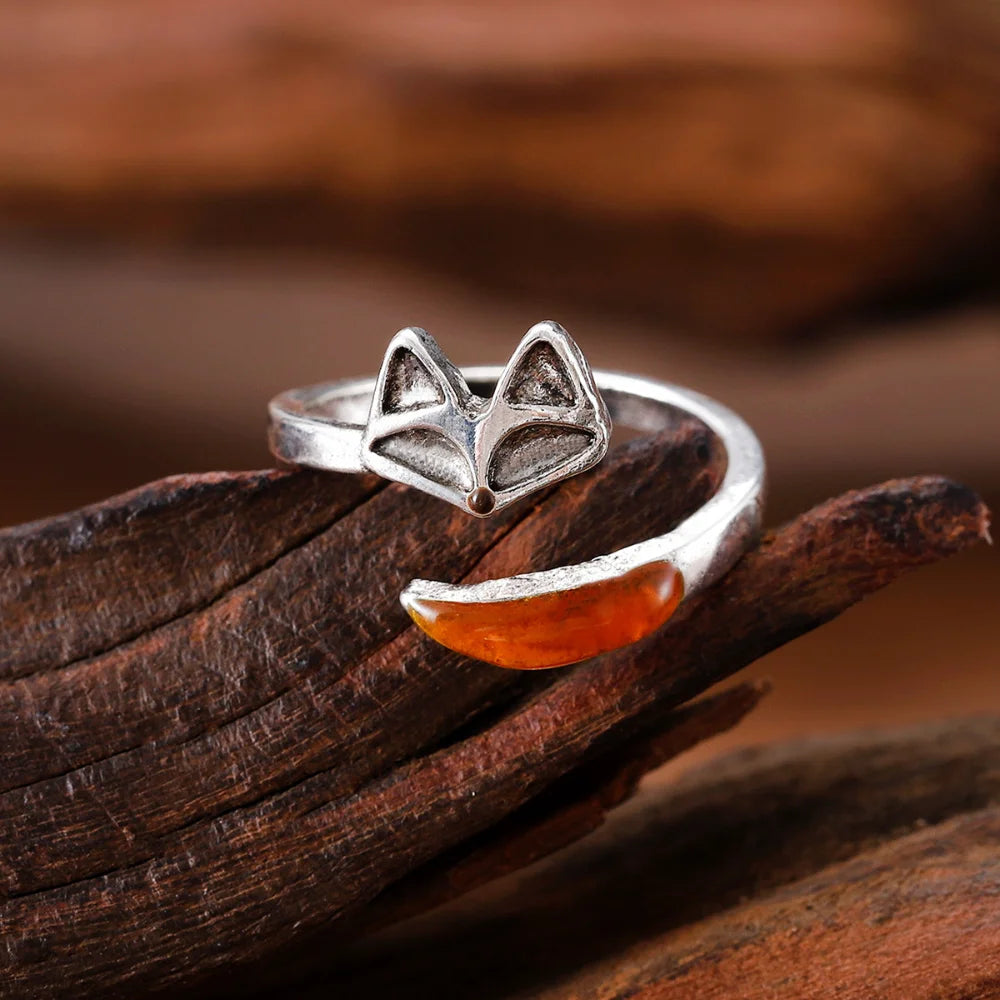 Vintage Fox Spirit Ring 0